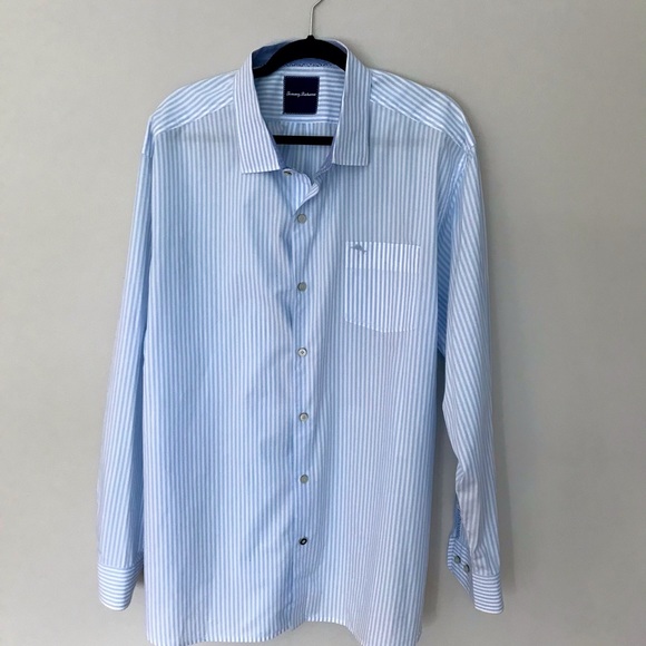 Tommy Bahama long sleeve button down - Picture 2 of 7